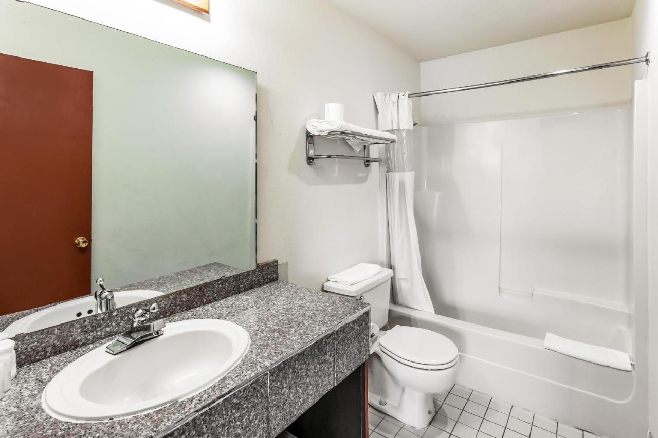 Arlington Motor Inn מראה חיצוני תמונה