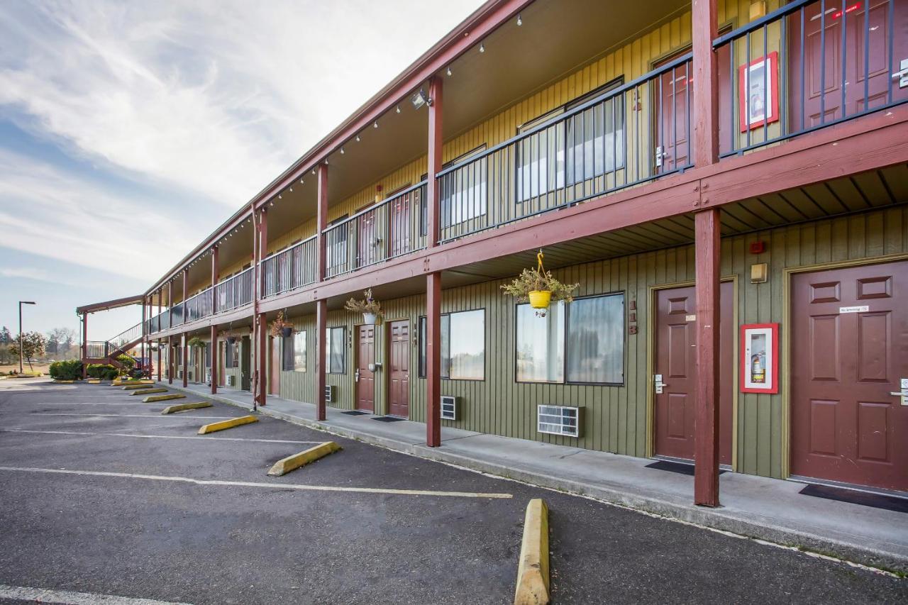 Arlington Motor Inn מראה חיצוני תמונה