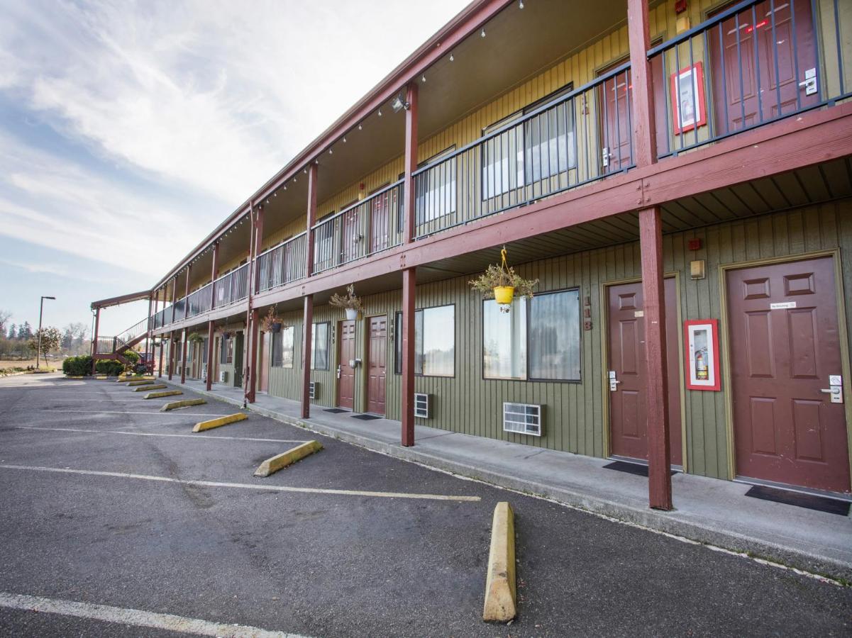 Arlington Motor Inn מראה חיצוני תמונה